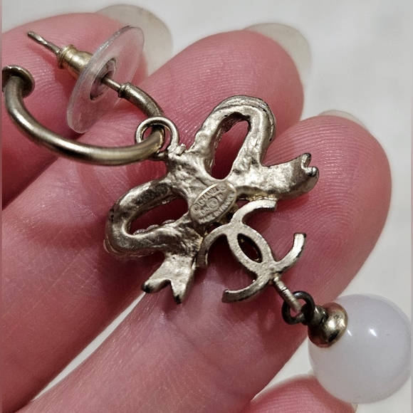 Chanel Faux Pearl Bow Earrings - Picture 7 of 7